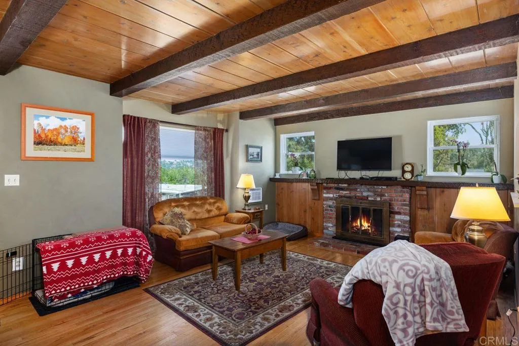 https://cdn.realtyfeed.com/cdn/127/306434640/d7cacce136cea30d737617edccb6595d.webp
