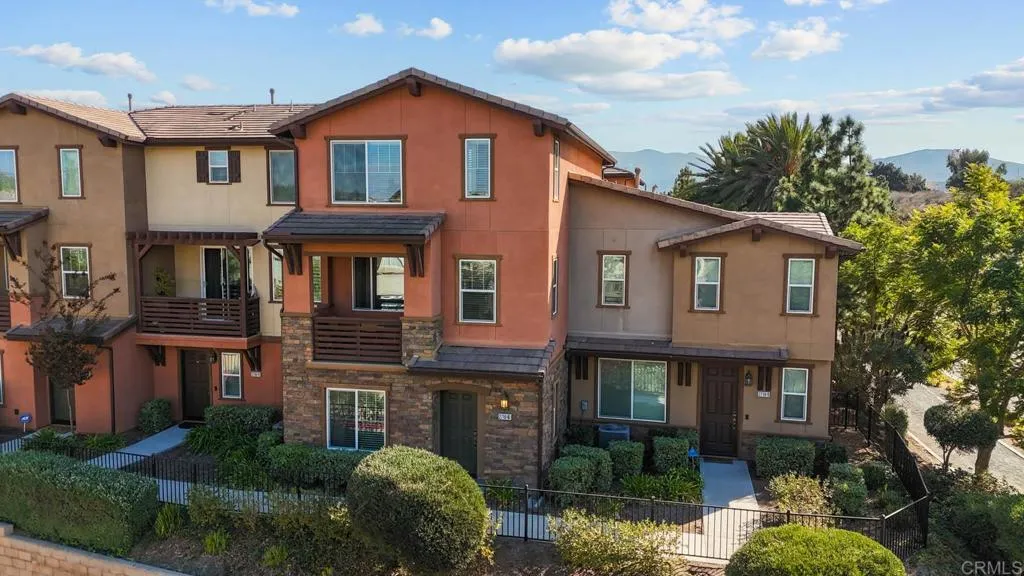 https://cdn.realtyfeed.com/cdn/127/306434678/e4da3aea4387cd17c761b3ecee2b7391.webp