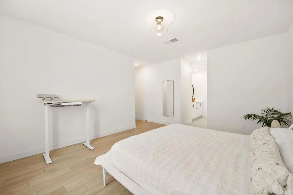 https://cdn.realtyfeed.com/cdn/127/306434823/5440a0e9948fb5f7f7daff3363c28d67.webp