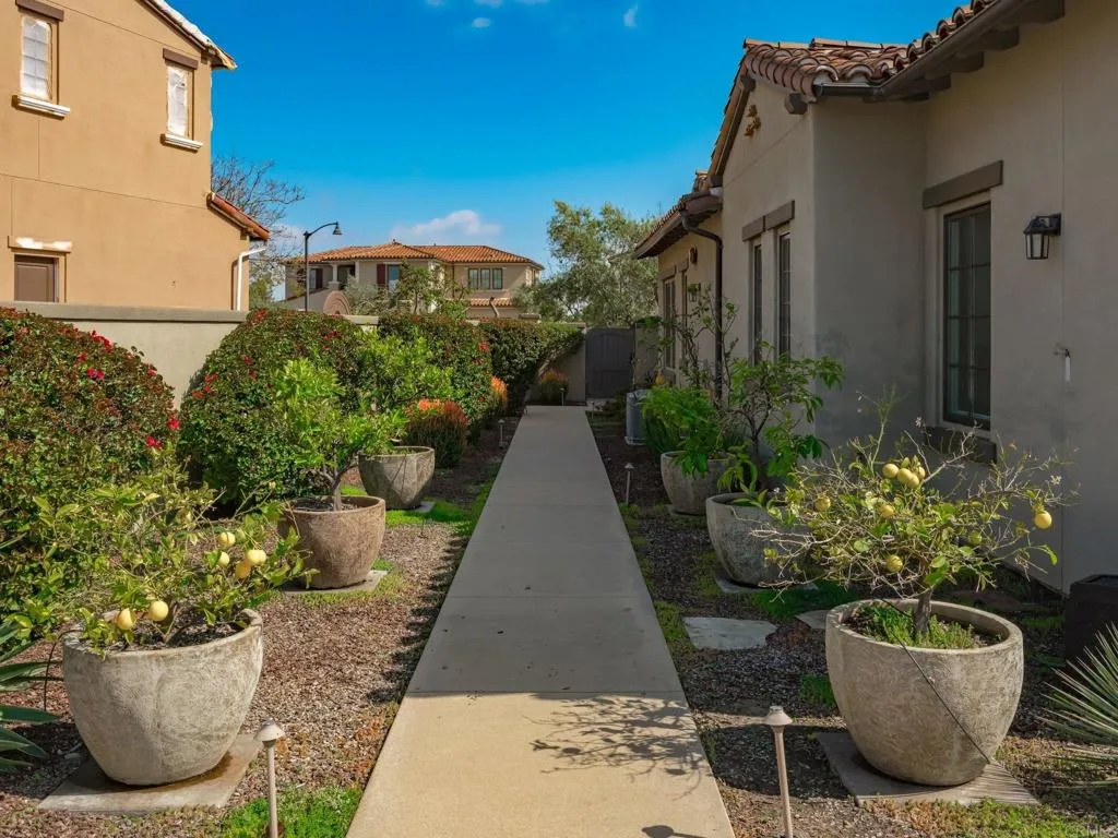 https://cdn.realtyfeed.com/cdn/127/306434899/0a8ac8032aaf93e2c29deef87d439a81.webp