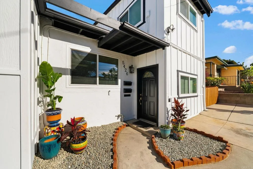 https://cdn.realtyfeed.com/cdn/127/306435033/6fdd47d218aa977a249b9cfa3830e6a1.webp
