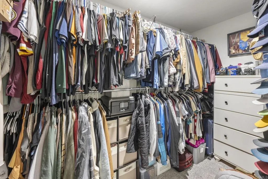 https://cdn.realtyfeed.com/cdn/127/306435566/6736c0602e86af9191a60bcadec02772.webp