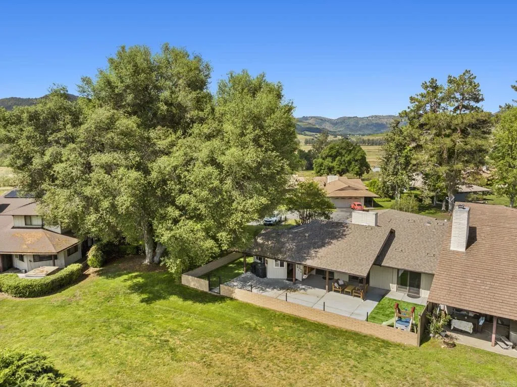 https://cdn.realtyfeed.com/cdn/127/306435566/7e401a05dd0557046152a3b9e19b4e0d.webp
