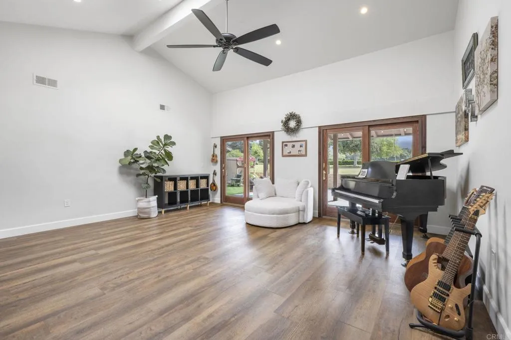https://cdn.realtyfeed.com/cdn/127/306435566/a00092e4fe31429676c4137f9641e2f2.webp