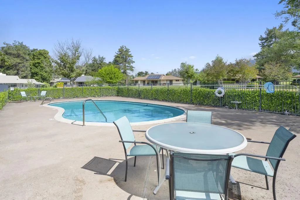 https://cdn.realtyfeed.com/cdn/127/306435566/a52754e73b42f754990cce39877a2116.webp