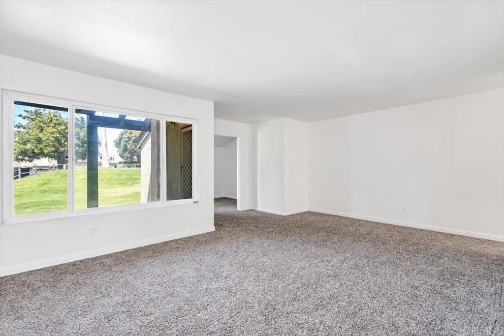 https://cdn.realtyfeed.com/cdn/127/306435891/4f5e730384c69e0447cdd642dd715a38.webp
