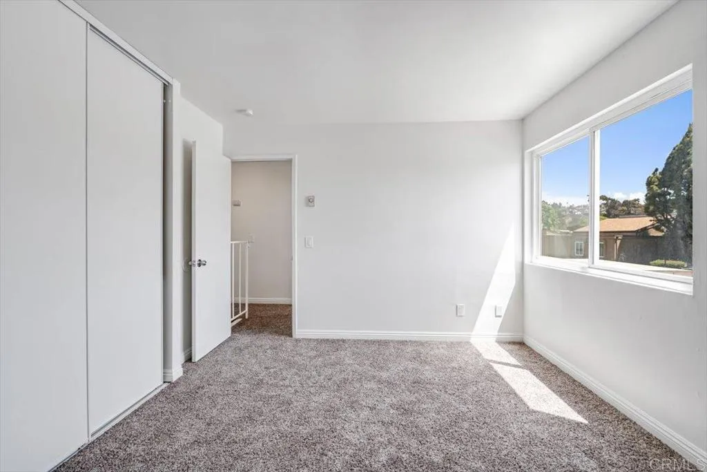 https://cdn.realtyfeed.com/cdn/127/306435891/5e1454d577c6e60b1f1f2410f9f97f75.webp