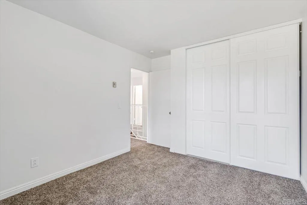https://cdn.realtyfeed.com/cdn/127/306435891/6b1a5d6eb8dc3b51fa5ca2dede73f6cc.webp