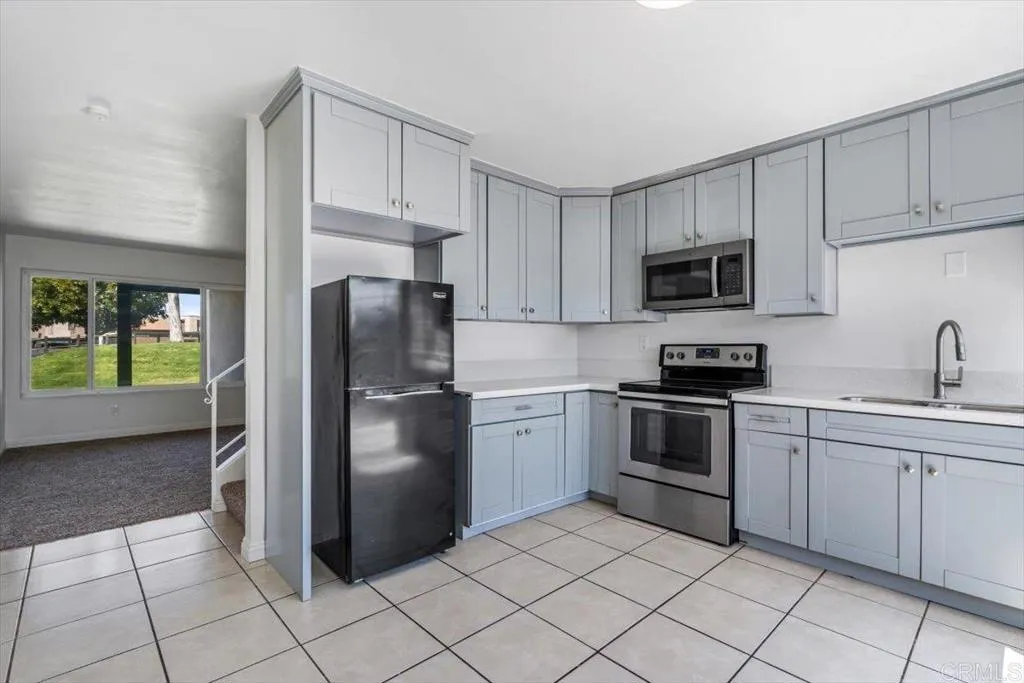 https://cdn.realtyfeed.com/cdn/127/306435891/dacb1968025c1f1eefc45d007b2f158e.webp