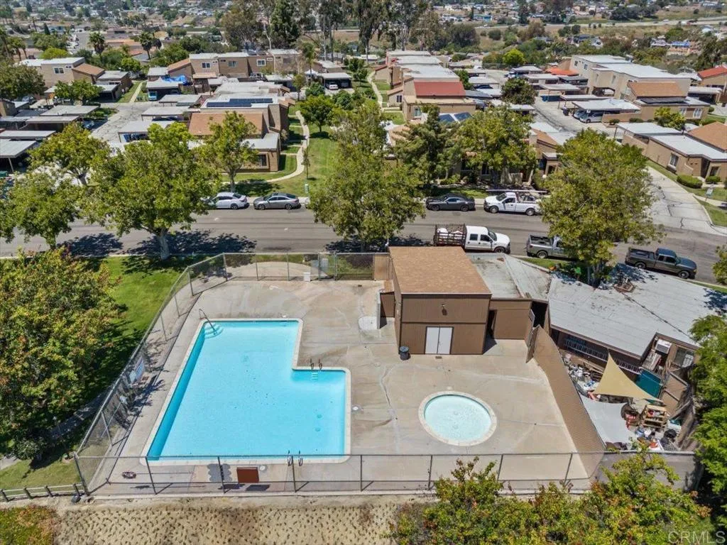 https://cdn.realtyfeed.com/cdn/127/306435891/e94d034feedc87880104618cead925cc.webp