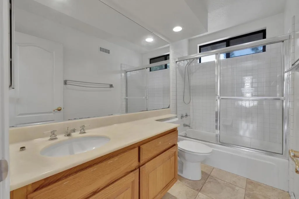 https://cdn.realtyfeed.com/cdn/127/306435915/3c23dafe37e9105208343da405e3ac25.webp