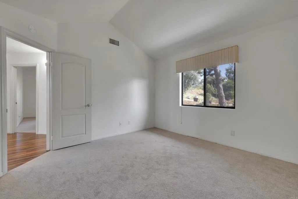 https://cdn.realtyfeed.com/cdn/127/306435915/a0181d7aa4c7ead35474820711885808.webp