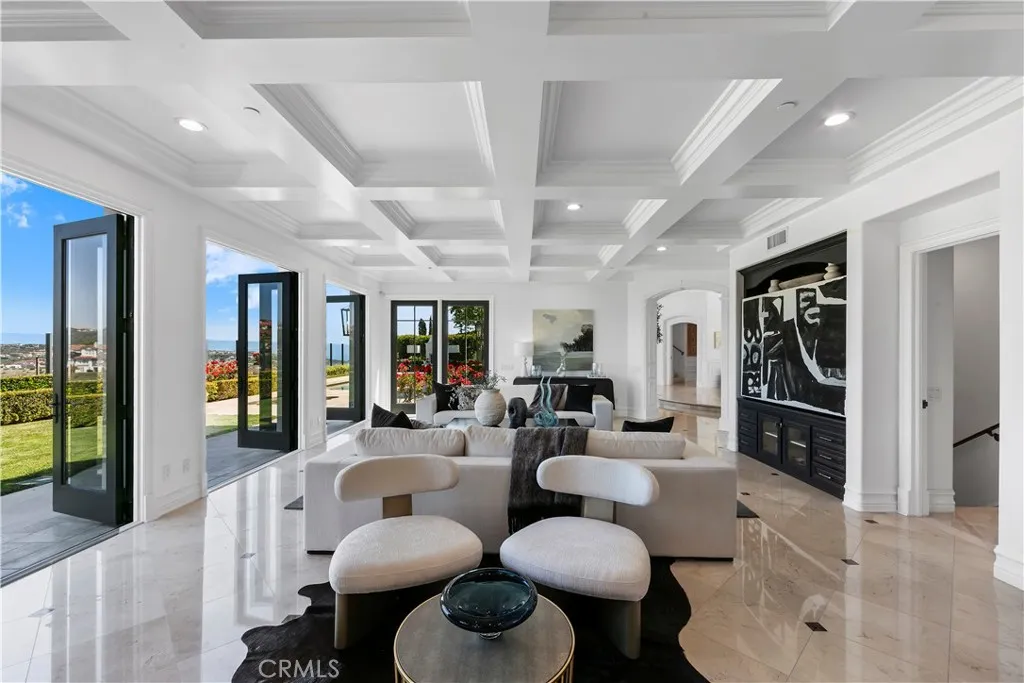 28 Shoreridge, Newport Coast, CA, 92657