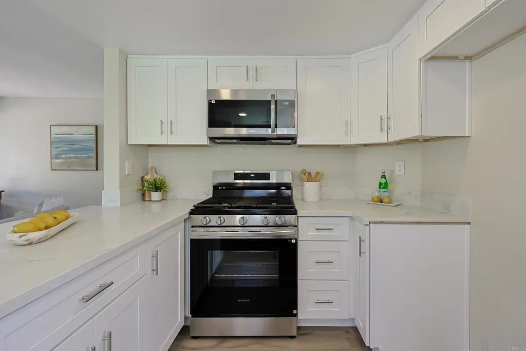 Photo #5: PTP2503363 Listing 