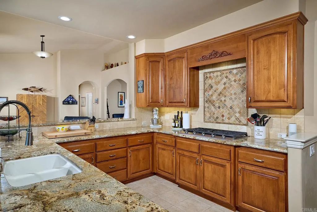https://cdn.realtyfeed.com/cdn/127/306436016/6e6b706db78886df34043910afd69357.webp