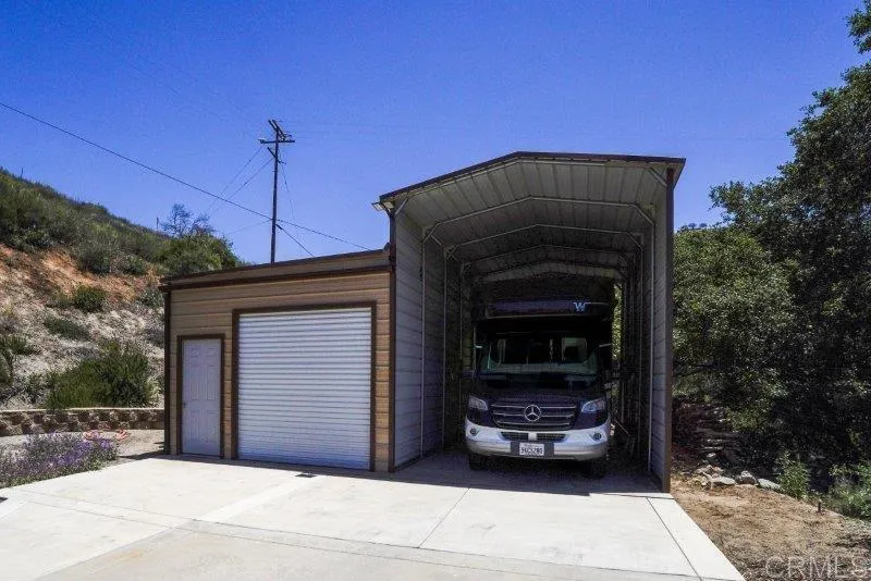 https://cdn.realtyfeed.com/cdn/127/306436016/dcae9d442da1a3310cab14cfa7b2c85d.webp