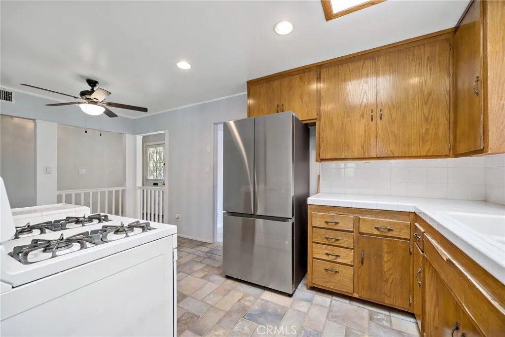 https://cdn.realtyfeed.com/cdn/127/306436182/3bcc07a046064ea04a6a220517785e13.webp