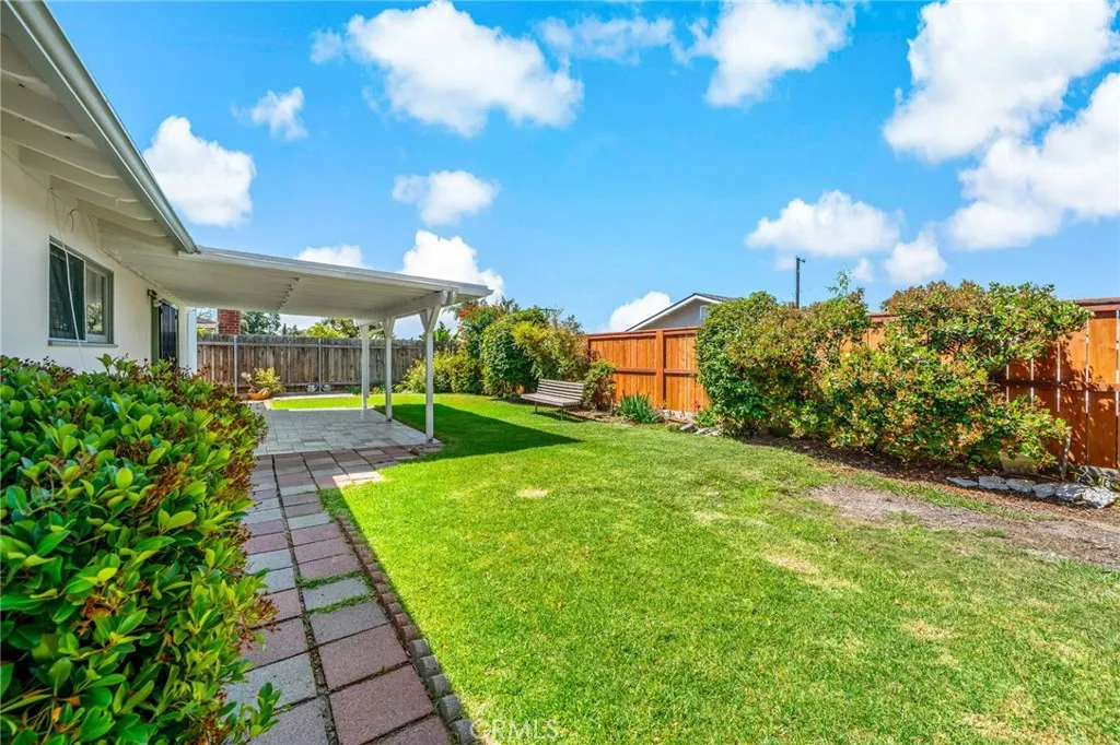 https://cdn.realtyfeed.com/cdn/127/306436182/52e7c79bf83f979e87c73fe5fea8058e.webp