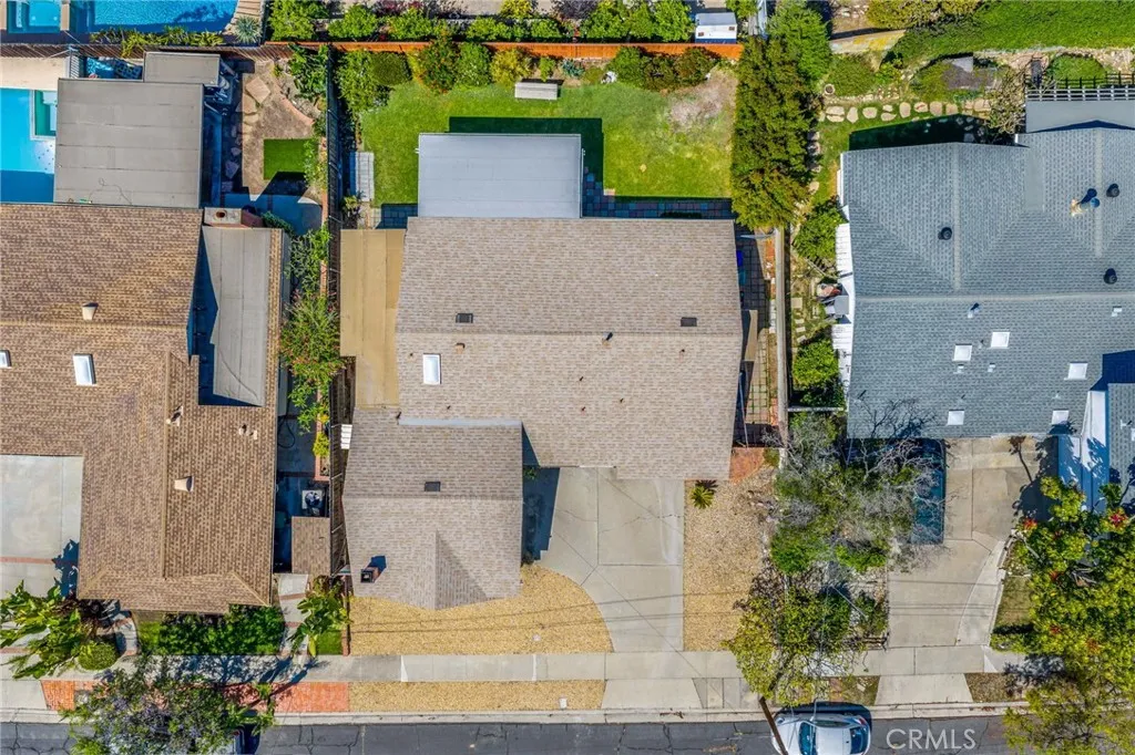 https://cdn.realtyfeed.com/cdn/127/306436182/b592ef8c387829d800b69cb9e25546e3.webp