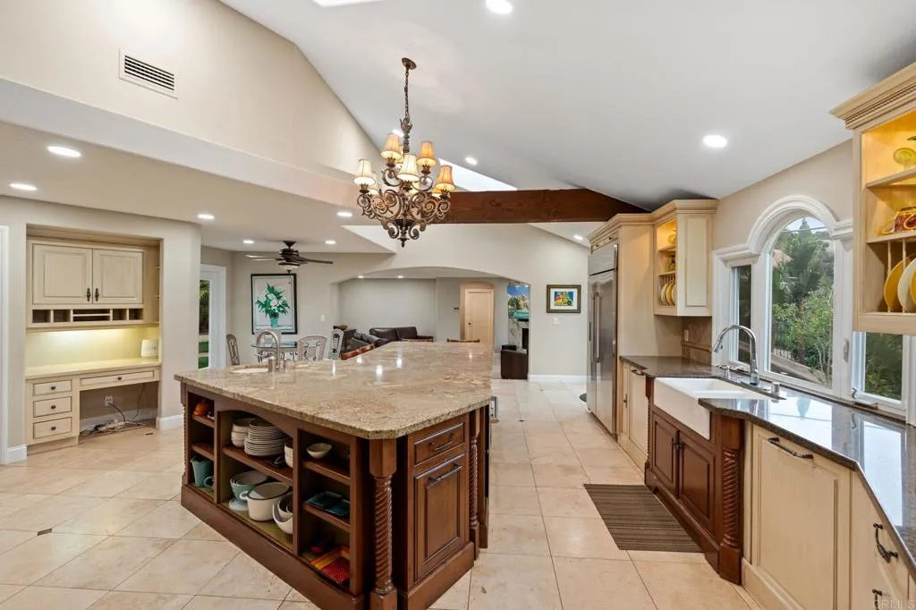 https://cdn.realtyfeed.com/cdn/127/306436210/4cfd3f95bebf3c649824cf08dac3362b.webp