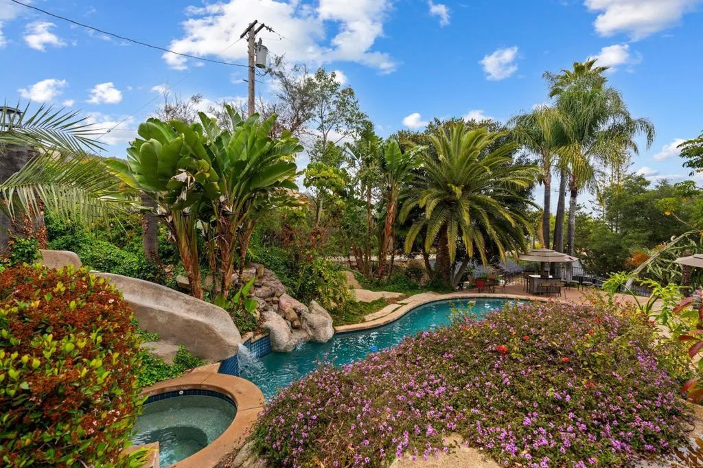 https://cdn.realtyfeed.com/cdn/127/306436210/a28282be8b0edd0cff577357fd6d9e53.webp
