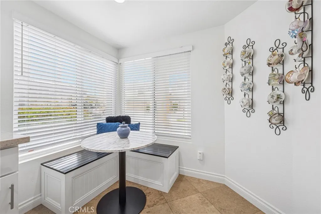 https://cdn.realtyfeed.com/cdn/127/306436212/5df2186c2c710d903e92b7582c191e26.webp