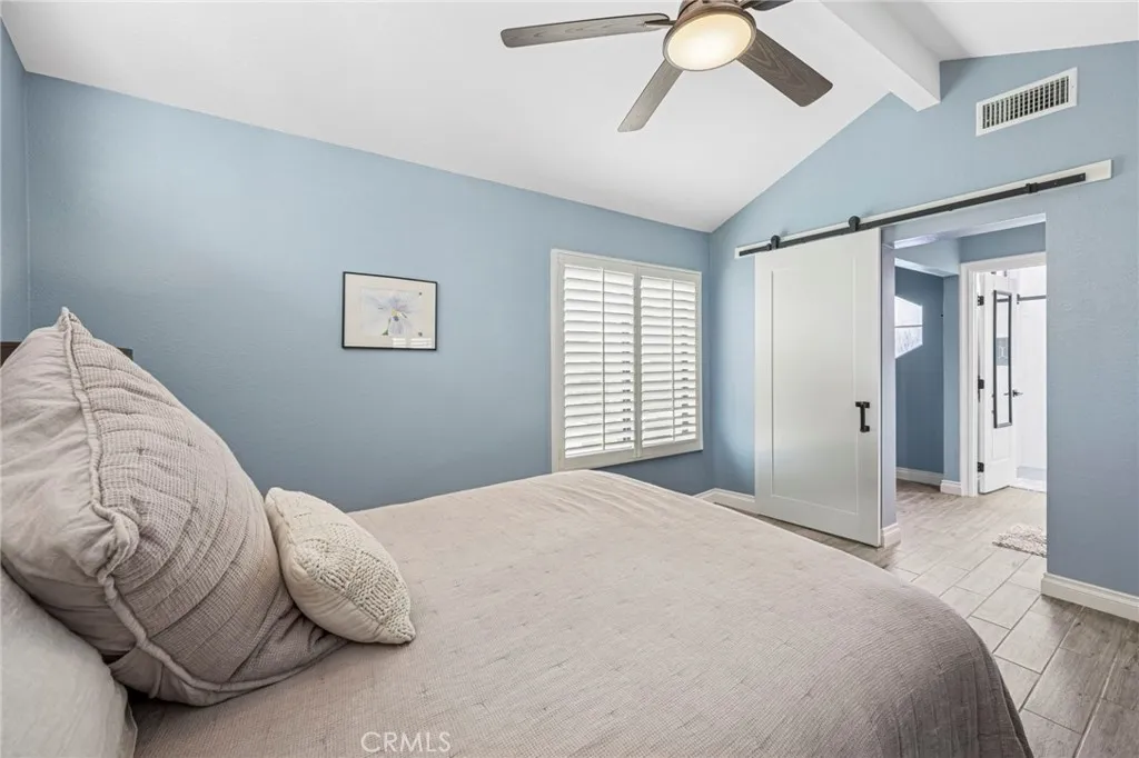 https://cdn.realtyfeed.com/cdn/127/306436212/de4471e3f22bd2f8ca9c042589d751f1.webp