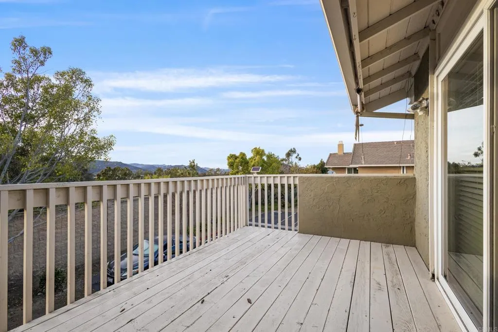 https://cdn.realtyfeed.com/cdn/127/306436236/82c54f2b62ec5c5964eb362d7f1ce194.webp
