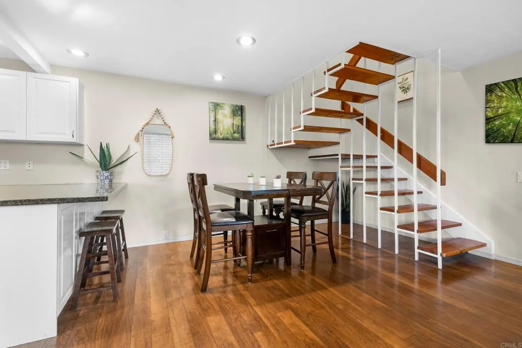 https://cdn.realtyfeed.com/cdn/127/306436236/c04cc8f06faf71a0b464e60ca99b0223.webp