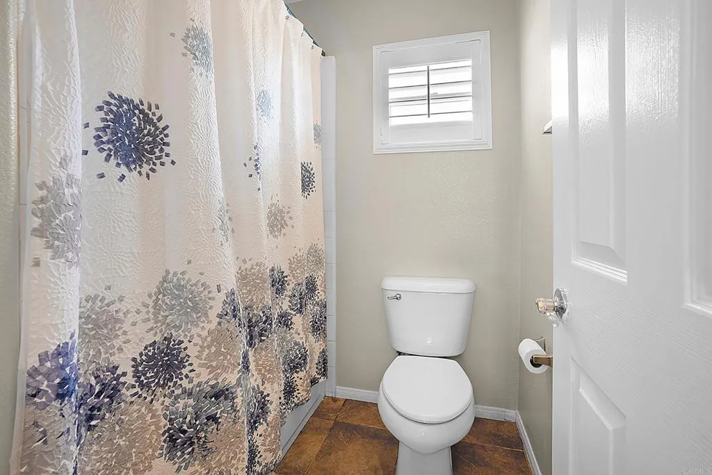 https://cdn.realtyfeed.com/cdn/127/306436273/76b1017c241b93cc0611ec278383495e.webp
