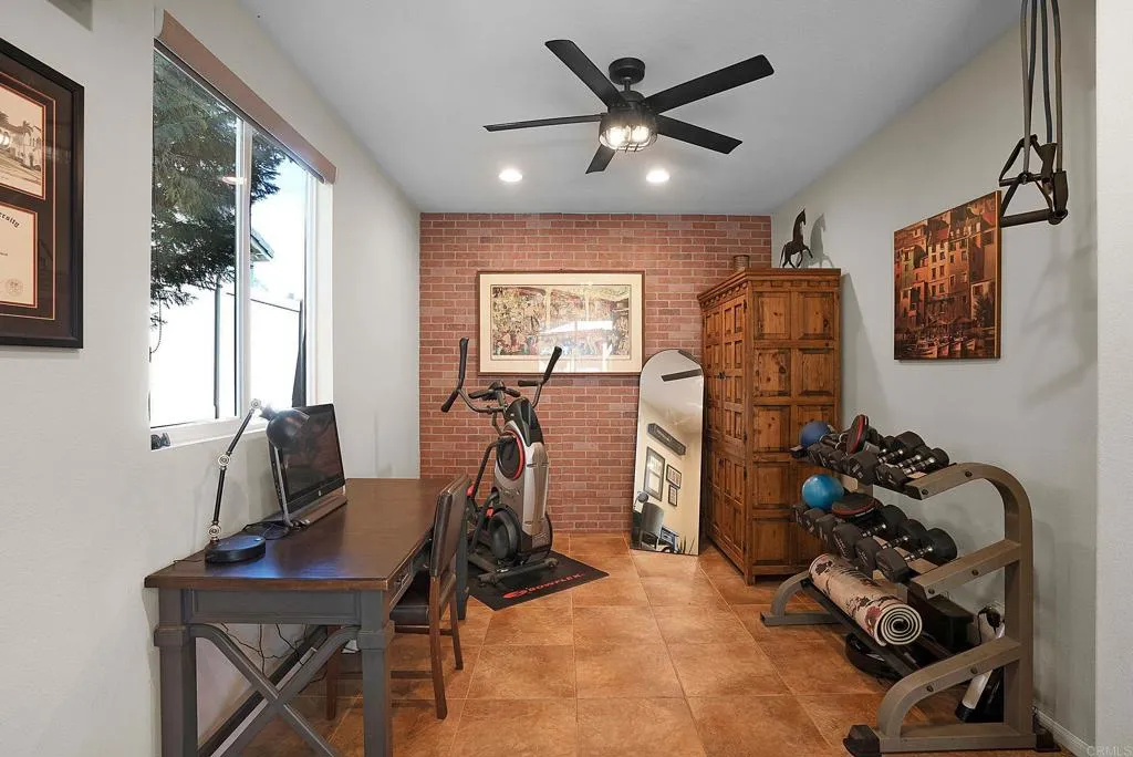 https://cdn.realtyfeed.com/cdn/127/306436273/c975dcfb153728a155e1e769d704d850.webp