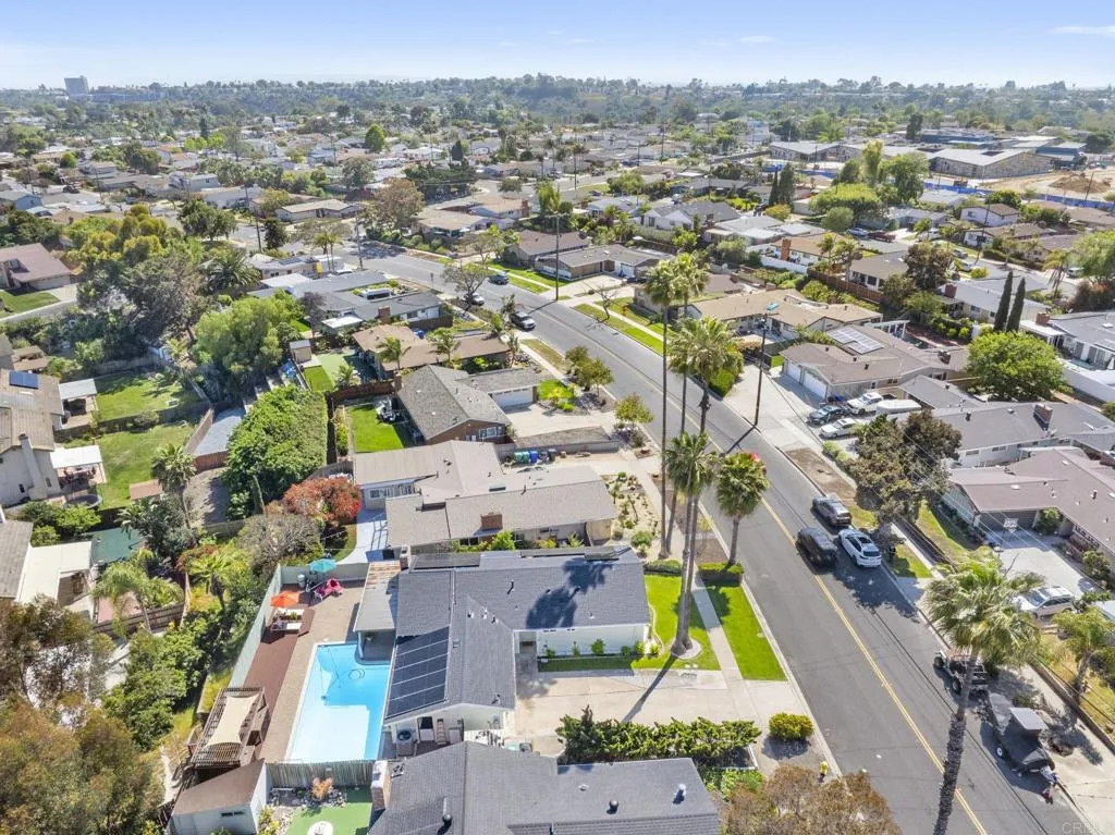 https://cdn.realtyfeed.com/cdn/127/306436389/7715e8baa64aac4a8fbbfe078e7406d7.webp