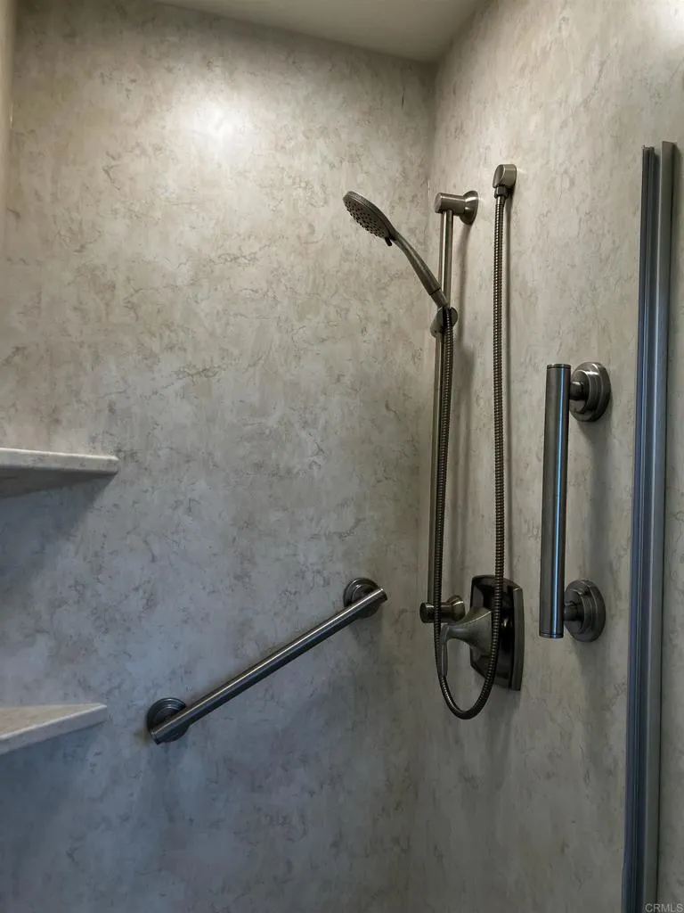 https://cdn.realtyfeed.com/cdn/127/306436488/19fe364fecc1ed4c56a88734d988eefe.webp
