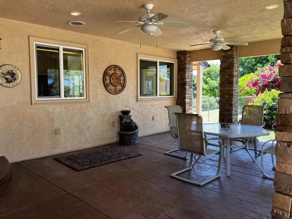 https://cdn.realtyfeed.com/cdn/127/306436488/85d50d4f1dda7184f2c5e6c2667766c7.webp