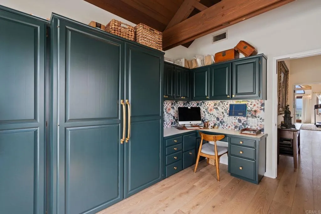 https://cdn.realtyfeed.com/cdn/127/306436517/0770967fc9217d245767c0485e7a6f27.webp