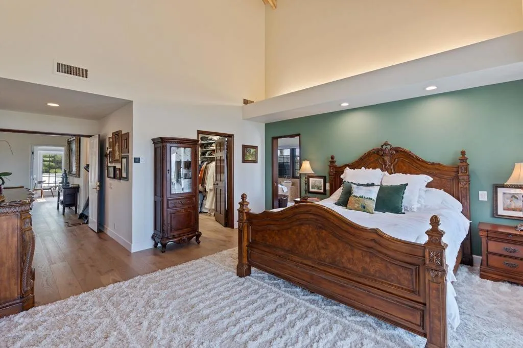 https://cdn.realtyfeed.com/cdn/127/306436517/4f01abfeae90e13312636b994ce0c717.webp