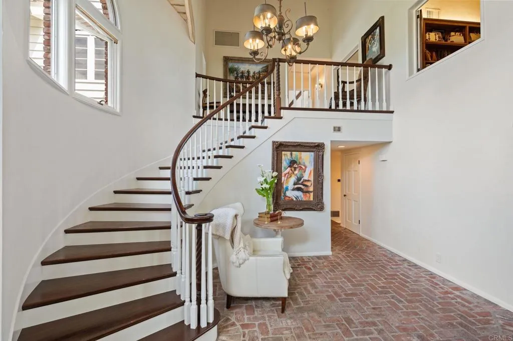 https://cdn.realtyfeed.com/cdn/127/306436517/52f137c382f9c9d0c20eed0ed0a5f53c.webp