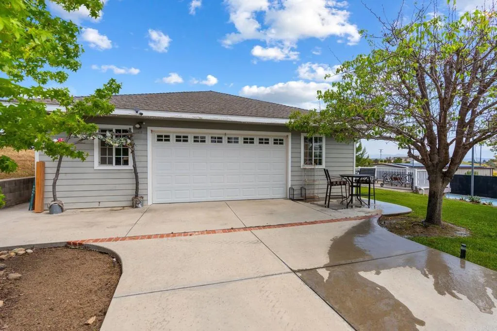 https://cdn.realtyfeed.com/cdn/127/306436517/7616c9d8e87fcc81cd239a3824c1630b.webp