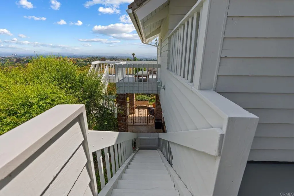 https://cdn.realtyfeed.com/cdn/127/306436517/ae37abacdc6966333ee11cae4848eb8a.webp