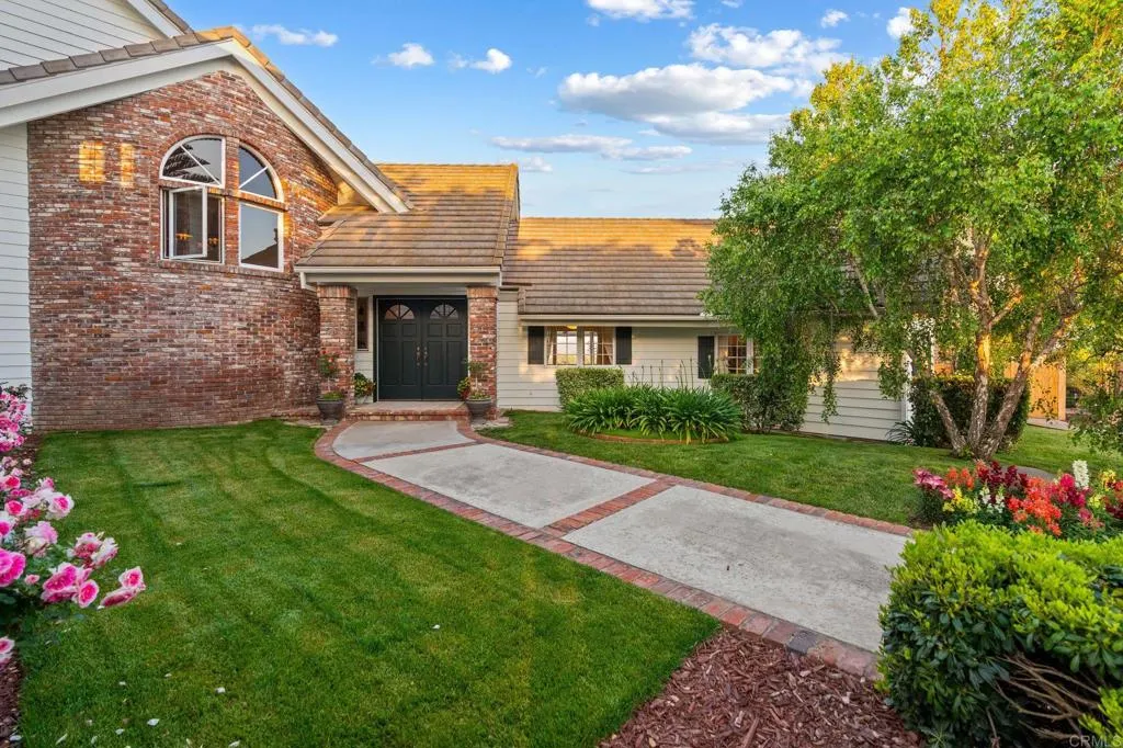 https://cdn.realtyfeed.com/cdn/127/306436517/d7b0b817539f9870dff5a50cf5c89c4b.webp