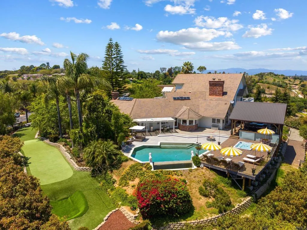 https://cdn.realtyfeed.com/cdn/127/306436517/d9e9dff81cc78b1d73d818a4383c0600.webp
