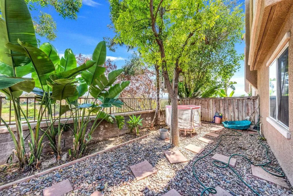 https://cdn.realtyfeed.com/cdn/127/306436776/1ddcfeeb2e1712ed1c056567e4fb5857.webp