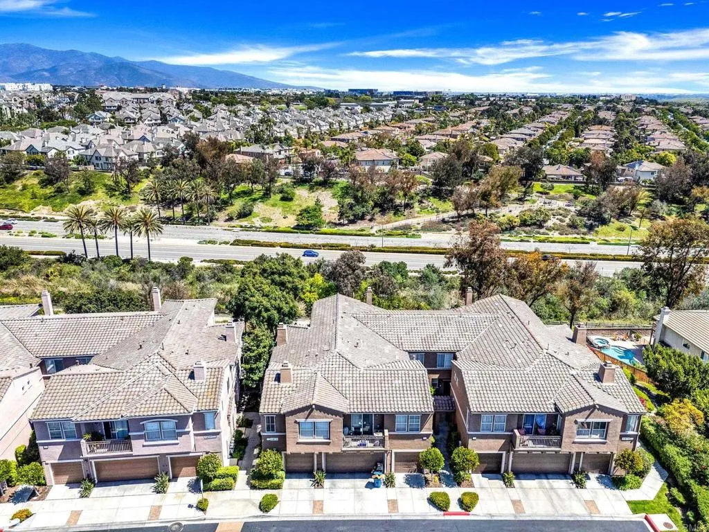 https://cdn.realtyfeed.com/cdn/127/306436776/261e22cd9d9a94dcc77ae924fcd298e1.webp