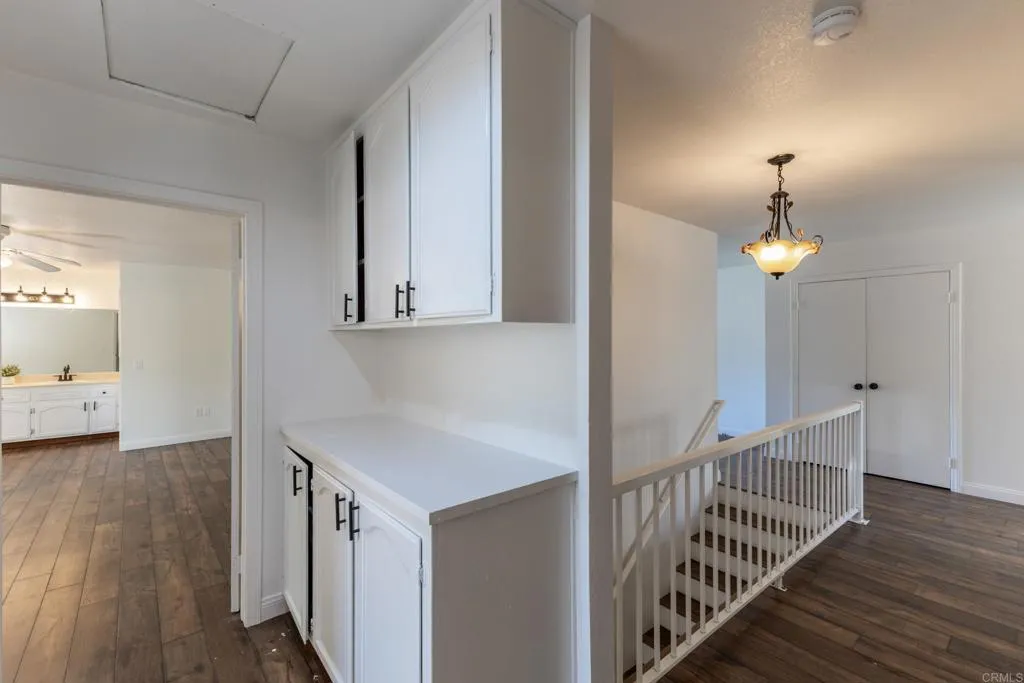 https://cdn.realtyfeed.com/cdn/127/306436778/d1ee2cc426153b9a8572d28b3c5fce7b.webp