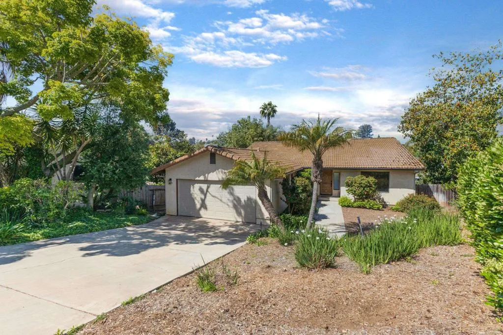 https://cdn.realtyfeed.com/cdn/127/306436778/e5d9d29755dcb9fd2fc7a4a49fb004b7.webp