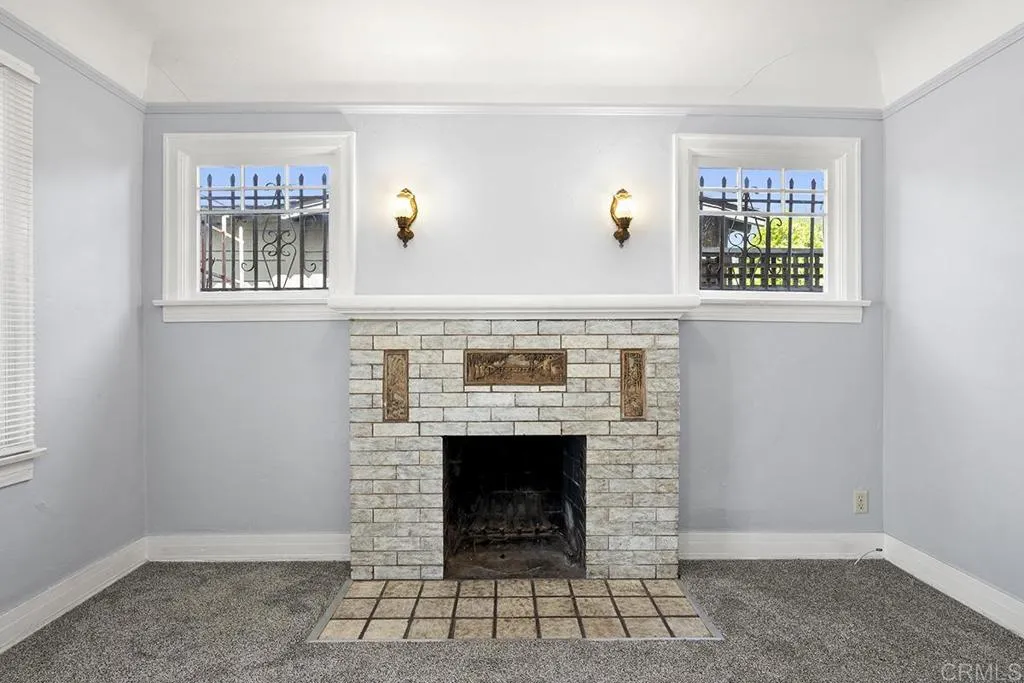 https://cdn.realtyfeed.com/cdn/127/306436965/3d1dc1437f5a1cddbfe3de4368071af8.webp