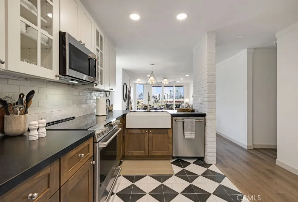 Photo #19: OC25104145 Listing: Photo #19