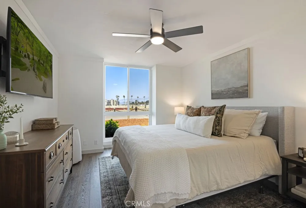 Photo #7: OC25104145 Listing: Photo #7