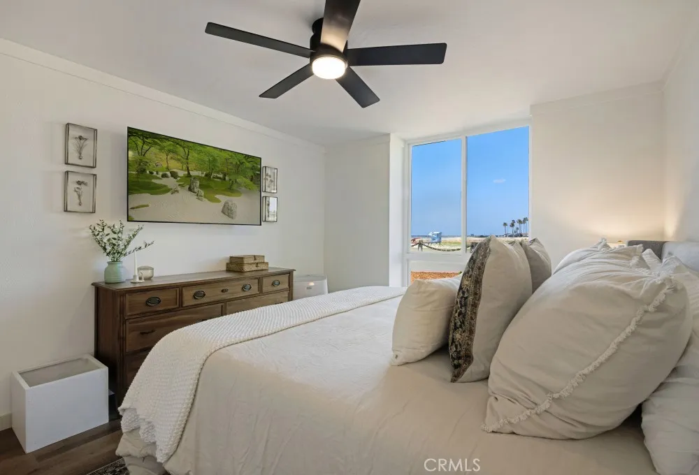 Photo #6: OC25104145 Listing 