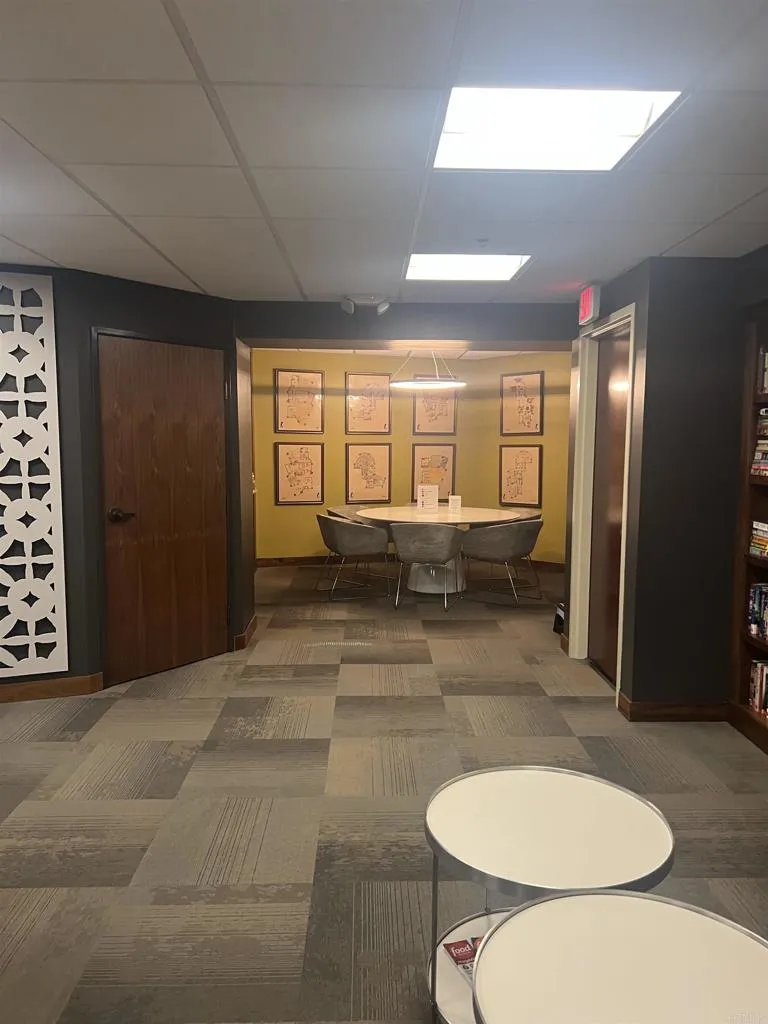 https://cdn.realtyfeed.com/cdn/127/306437108/5bd150fd531c9ed74555d022320cb23e.webp